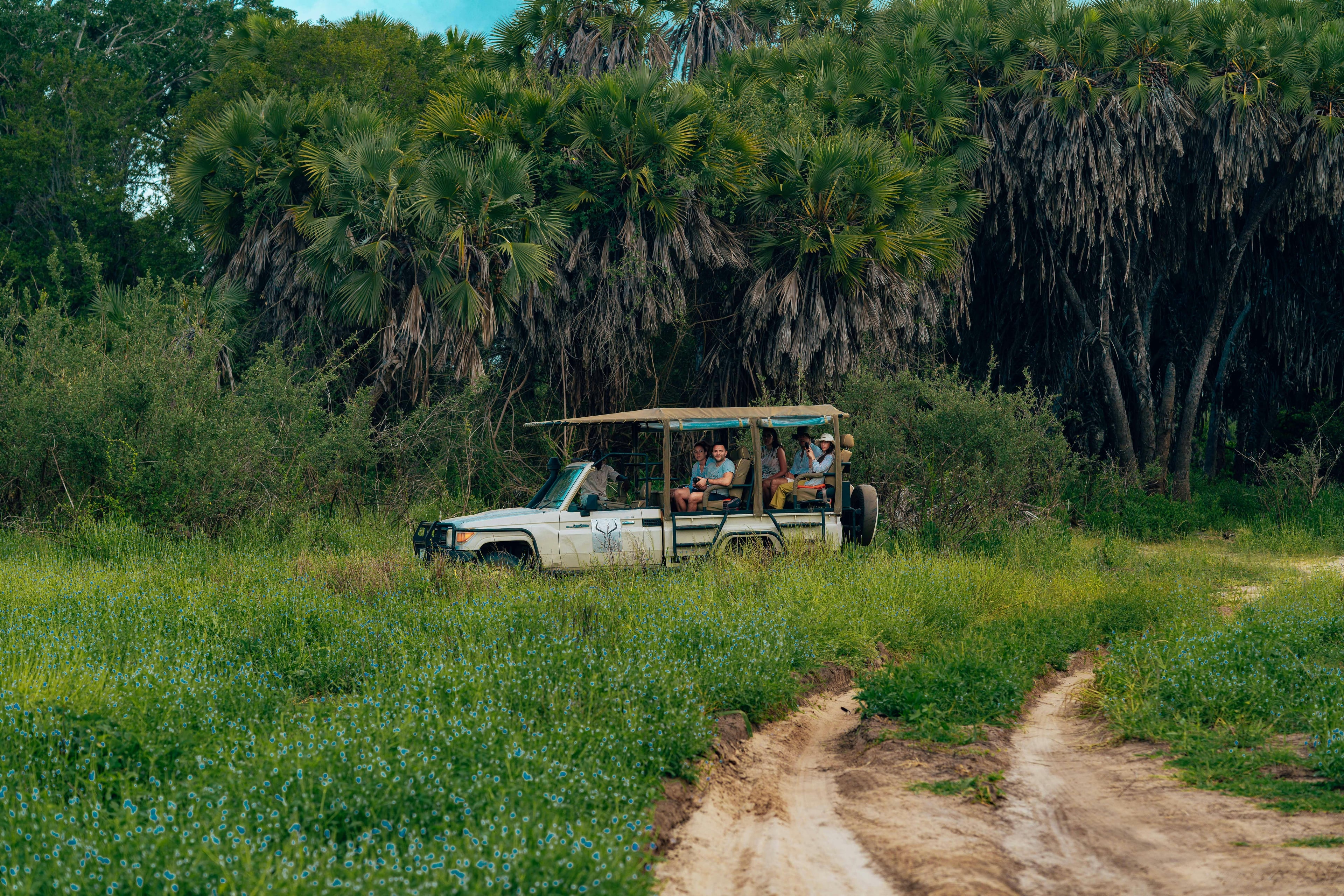 Safari jeep on the road to Yala National Park